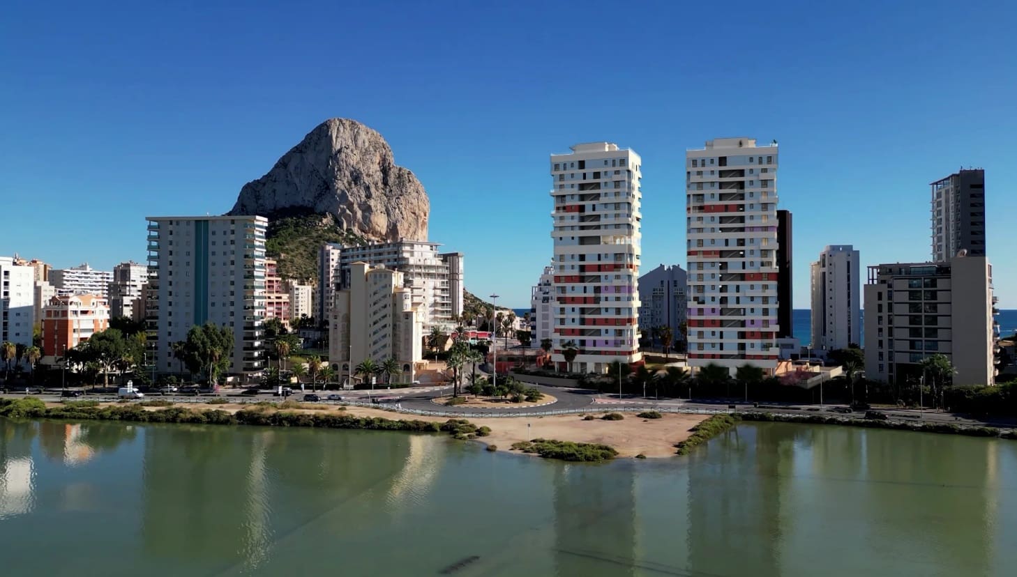 2 quarto Apartamento para venda em Calpe / Calp com piscina garagem - 650 000 € (Ref: 9679232)