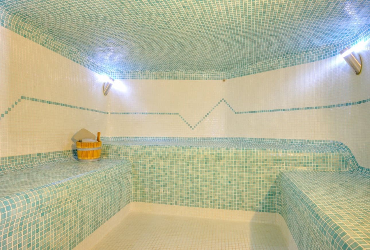 3 bedroom Villa for sale in Benissa with pool - € 565,000 (Ref: 9736017)