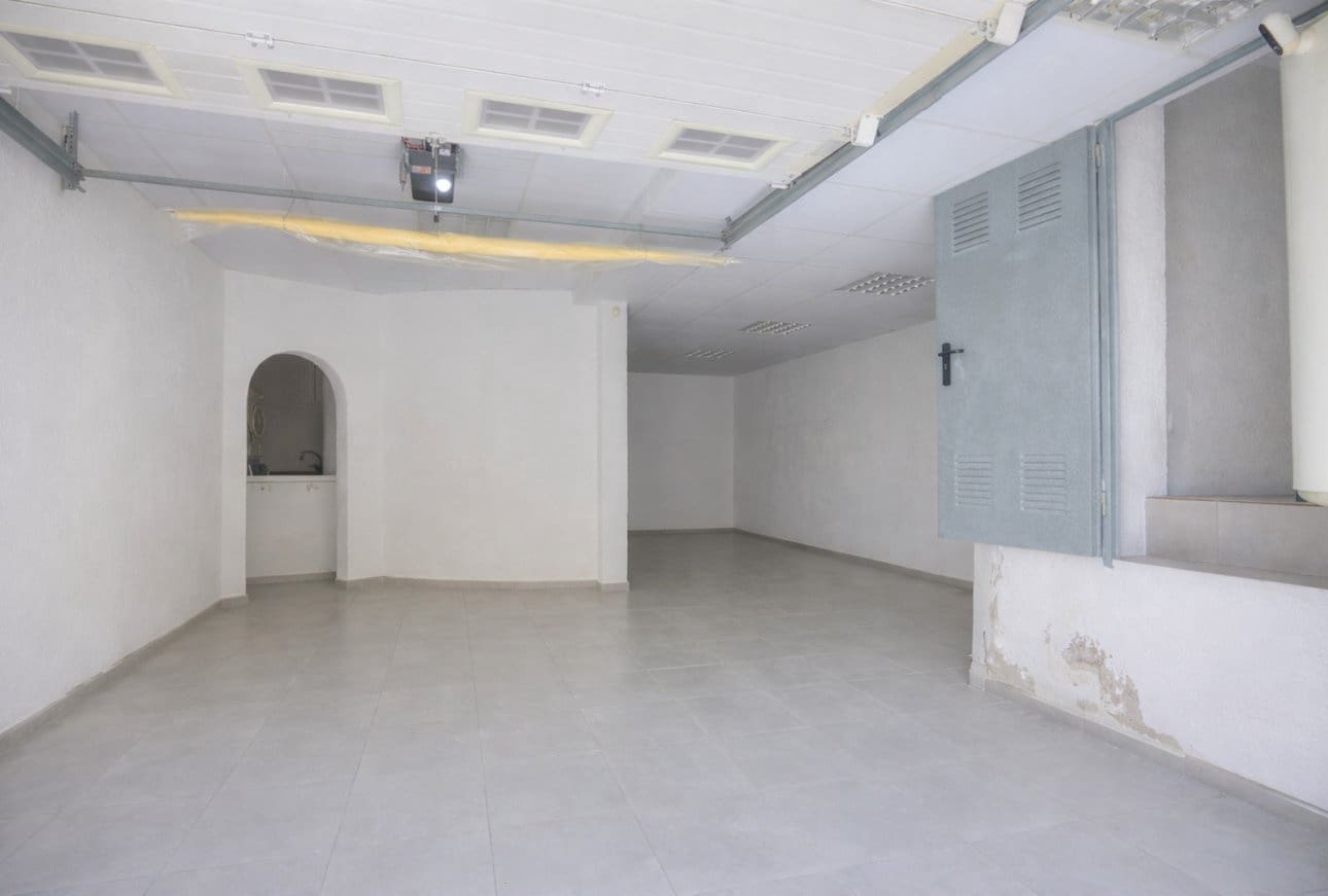 3 bedroom Villa for sale in Benissa with pool - € 565,000 (Ref: 9736017)
