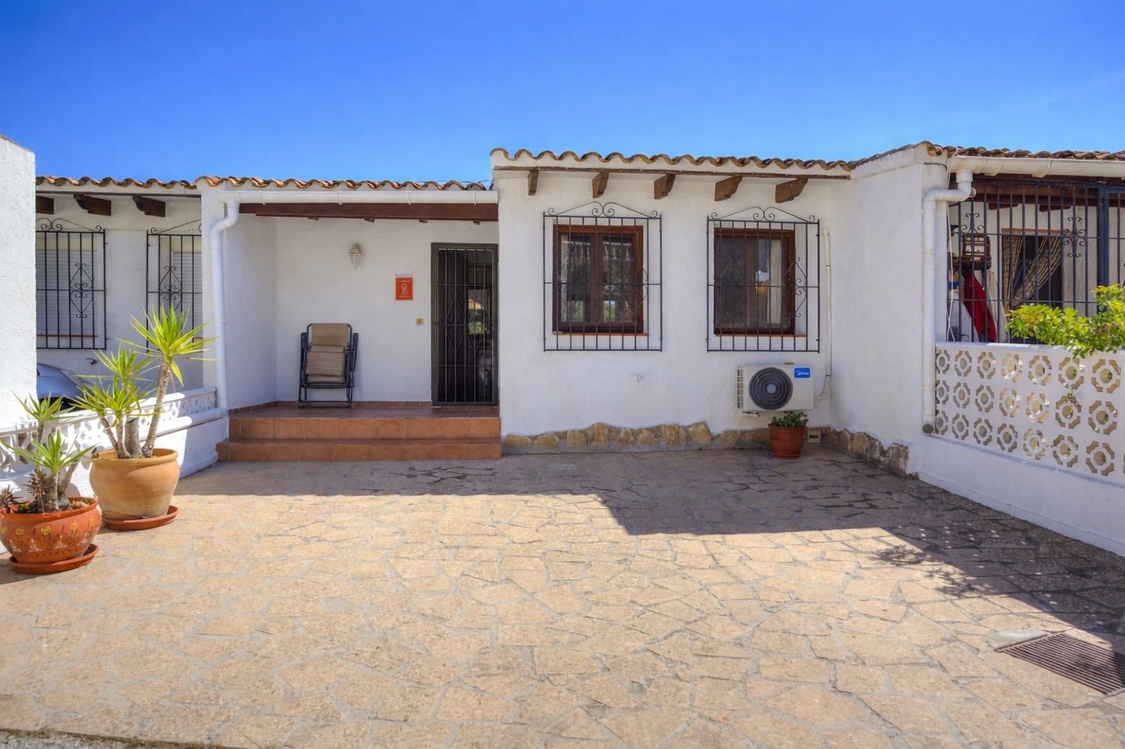 2 camera da letto Bungalow in vendita in Moraira con piscina - 355.000 € (Rif: 9782370)