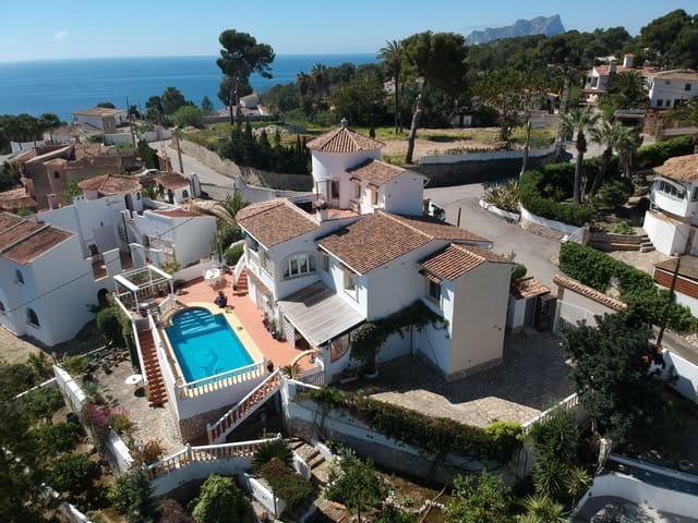 4 camera da letto Villa in vendita in Benissa con piscina garage - 766.000 € (Rif: 9782371)