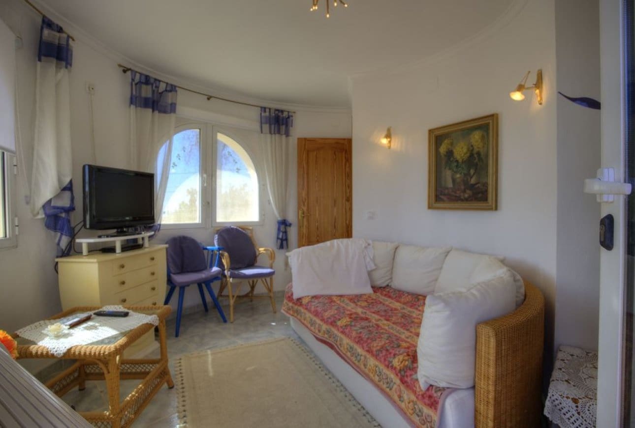4 soverom Villa til salgs i Benissa med svømmebasseng garasje - € 766 000 (Ref: 9782371)