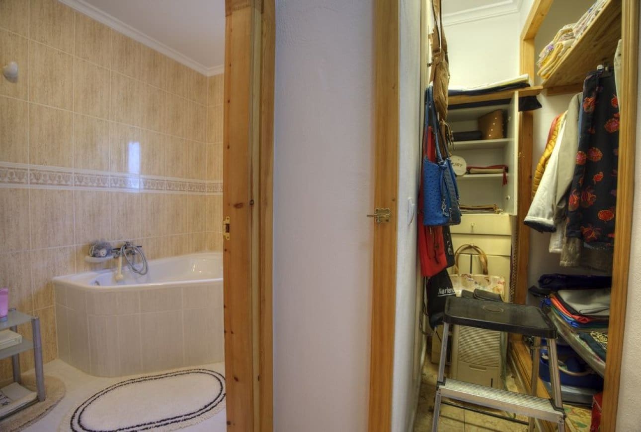 4 soverom Villa til salgs i Benissa med svømmebasseng garasje - € 766 000 (Ref: 9782371)