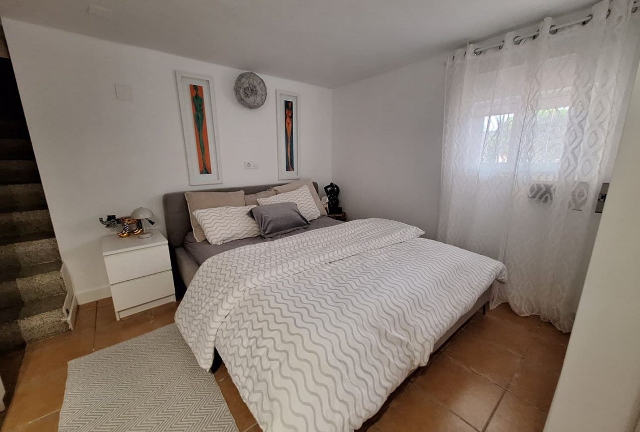 5 soverom Villa til salgs i Moraira med svømmebasseng - € 1 200 000 (Ref: 9821611)