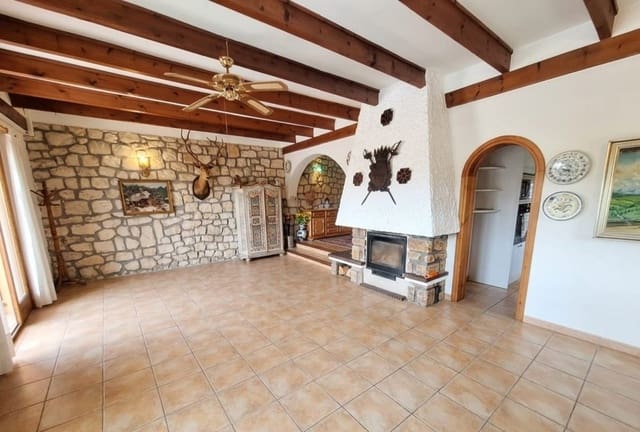 5 makuuhuone Huvila myytävänä paikassa Moraira, Teulada-Moraira mukana uima-altaan - 1 200 000 € (Ref: 9821611)