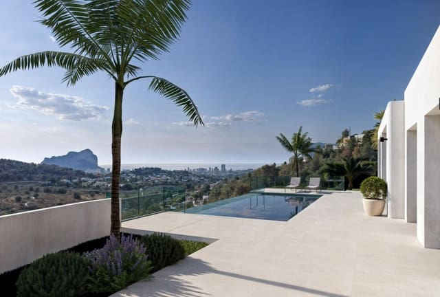 4 slaapkamer Villa te koop in Calpe / Calp met zwembad - € 1.750.000 (Ref: 9838324)