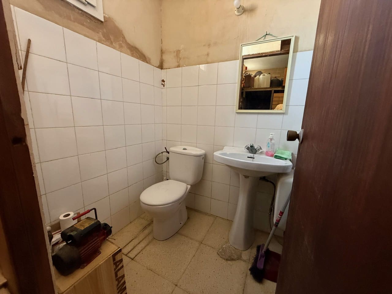 Gewerbe zu verkaufen in Moraira - 220.000 € (Ref: 9865470)