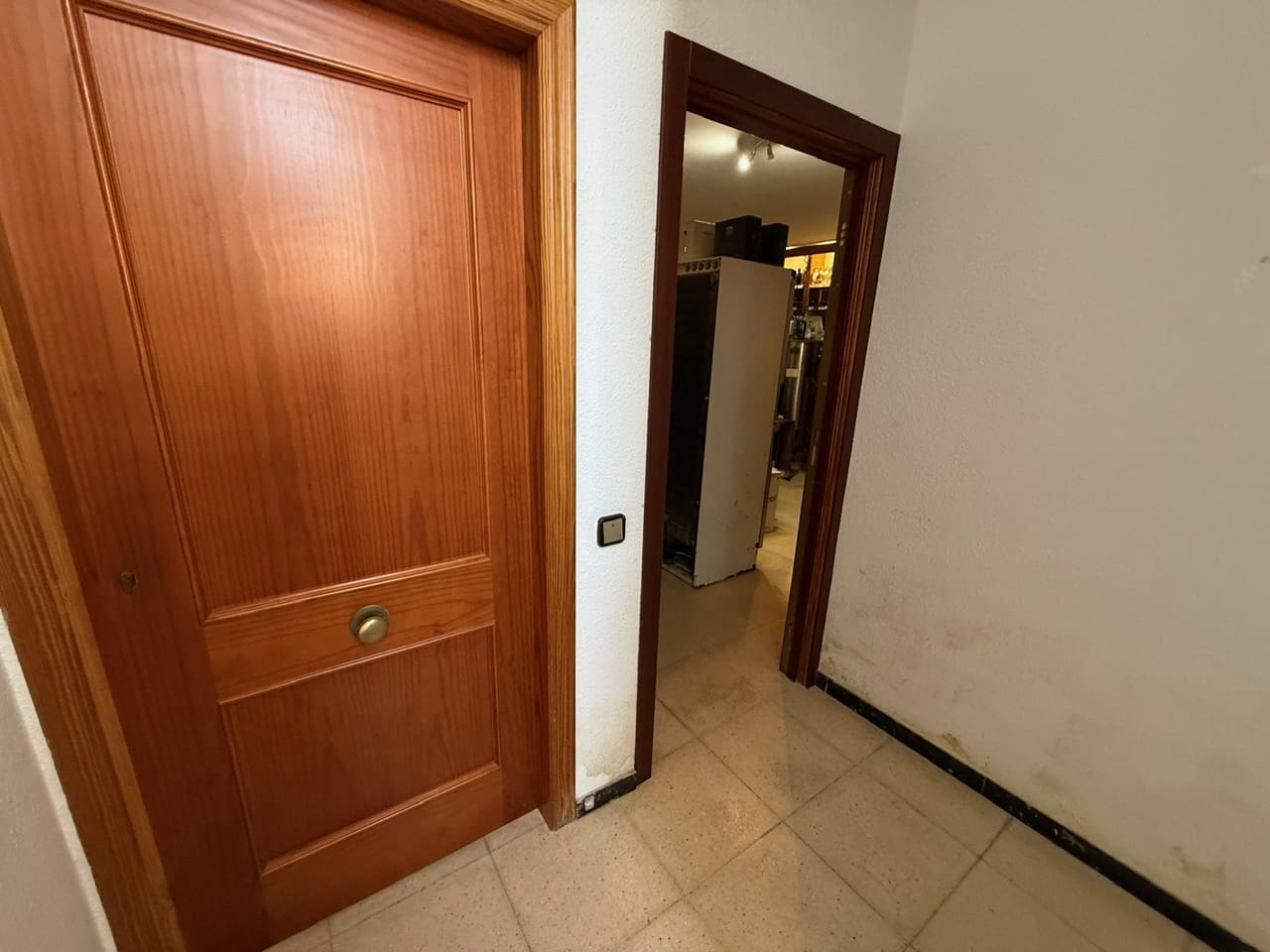 Gewerbe zu verkaufen in Moraira - 220.000 € (Ref: 9865470)