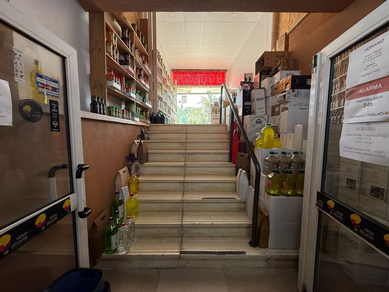 Gewerbe zu verkaufen in Moraira - 220.000 € (Ref: 9865470)