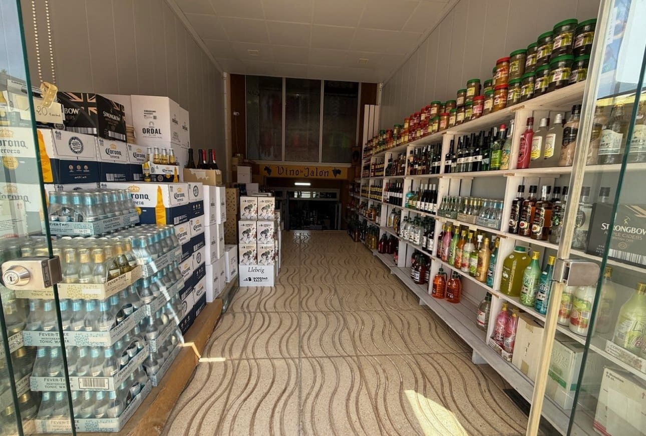 Commercieel te koop in Moraira - € 220.000 (Ref: 9865470)