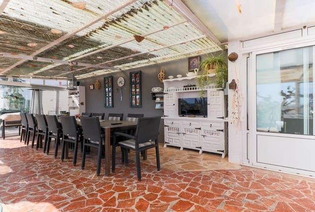 6 makuuhuone Huvila myytävänä paikassa Moraira, Teulada-Moraira mukana uima-altaan - 980 000 € (Ref: 9865471)