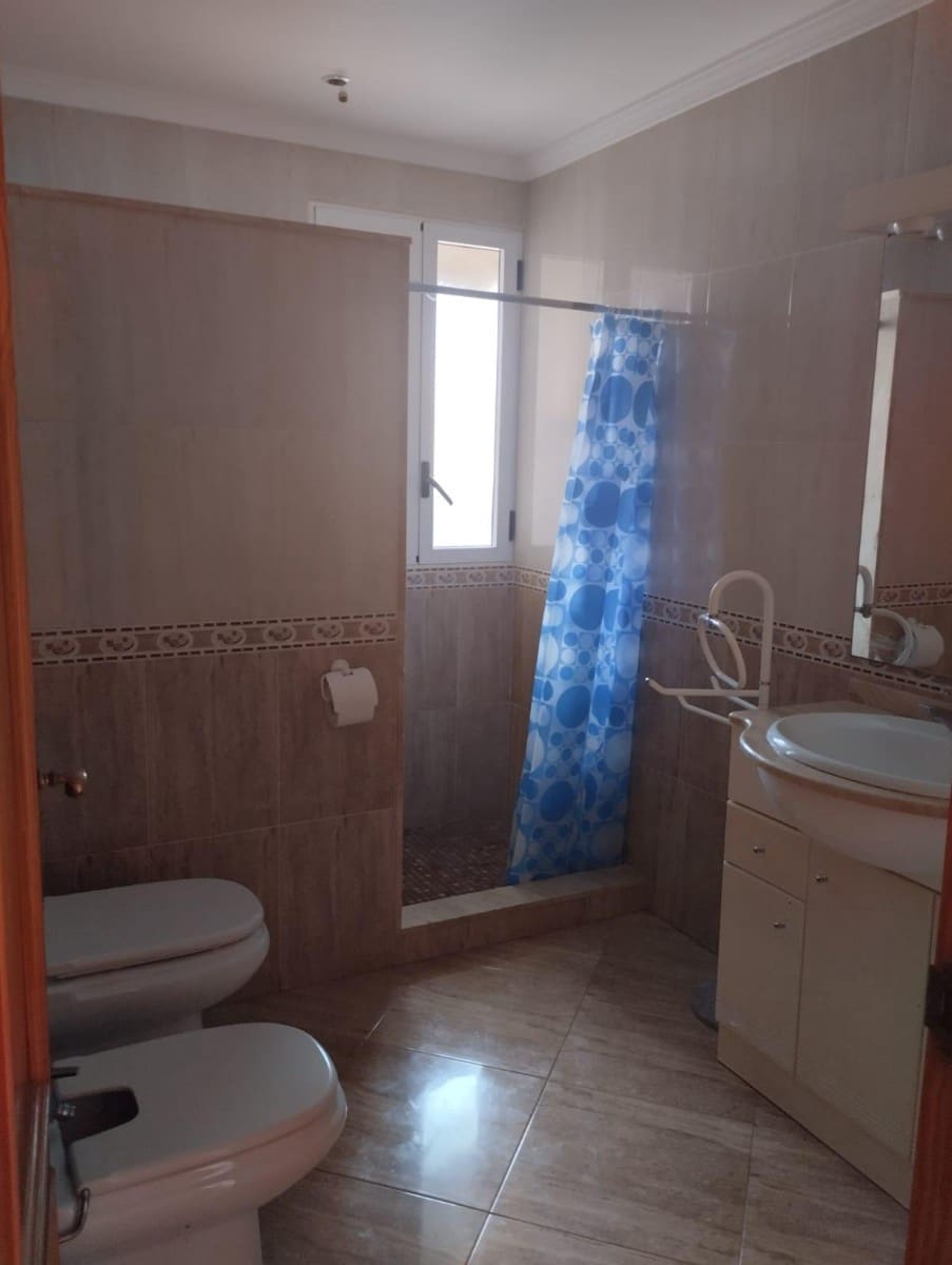 6 quarto Casa em Banda para venda em Benitachell / Benitatxell - 325 000 € (Ref: 9865571)