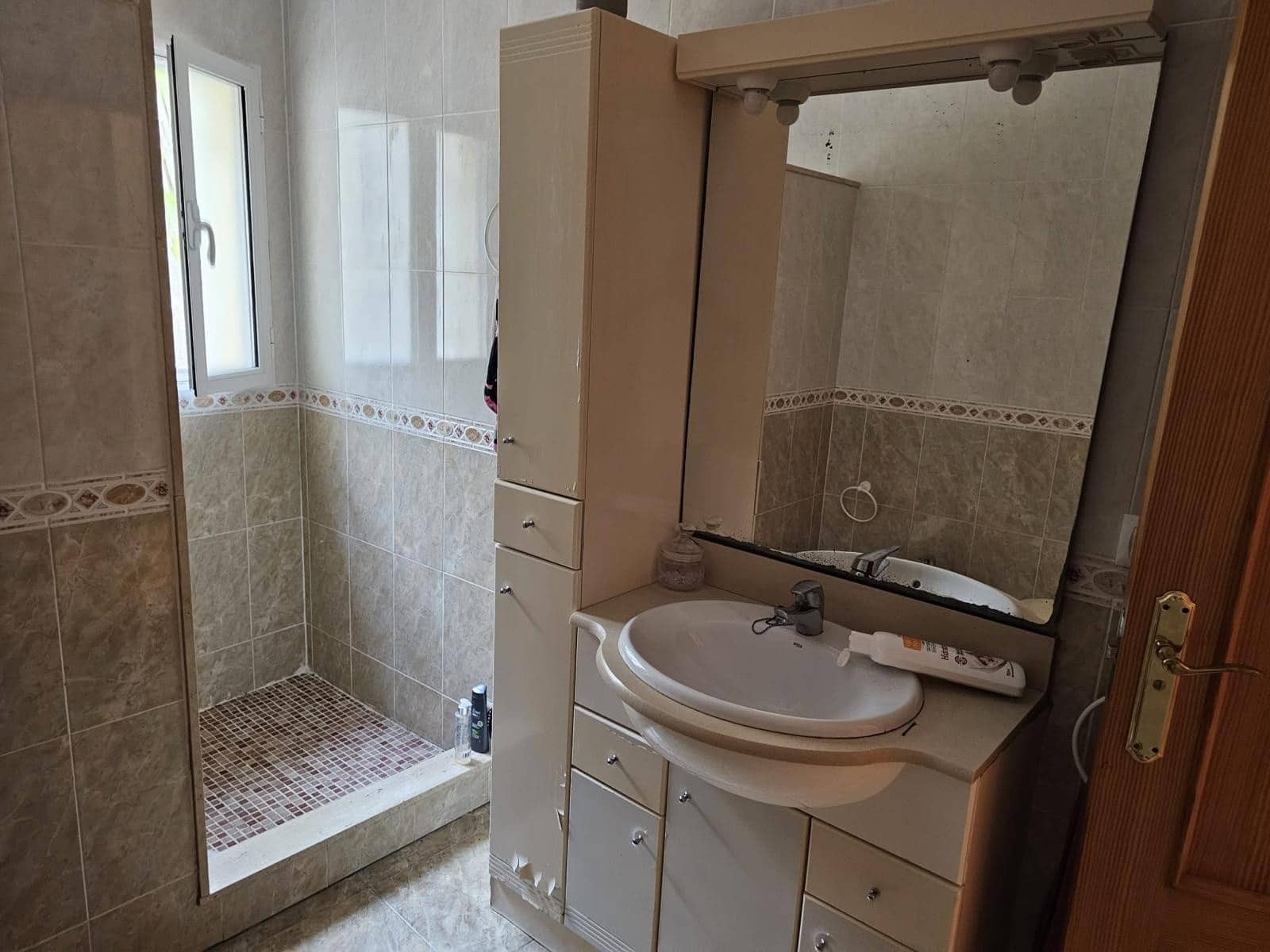 6 quarto Casa em Banda para venda em Benitachell / Benitatxell - 325 000 € (Ref: 9865571)