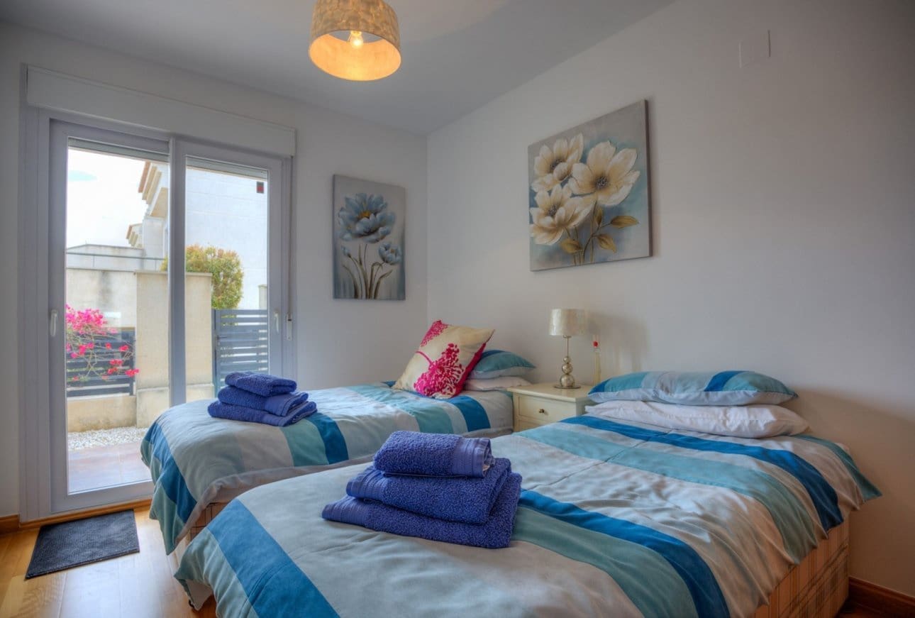 3 soveværelse Villa til salg i Moraira med swimmingpool - € 475.000 (Ref: 9921430)
