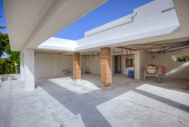4 soverom Villa til salgs i Moraira, Teulada-Moraira med svømmebasseng - € 2 750 000 (Ref: 9924970)
