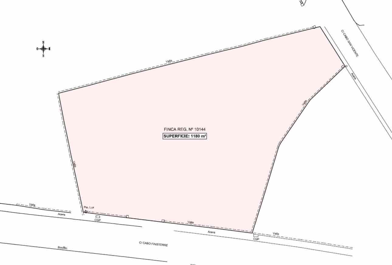 Grunde uden byggetilladelser til salg i Moraira - € 250.000 (Ref: 9929799)