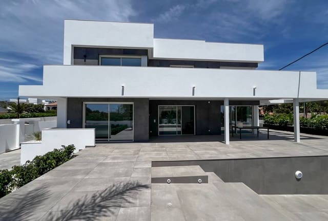 5 soverom Villa til salgs i Moraira, Teulada-Moraira med svømmebasseng - € 2 400 000 (Ref: 9929801)