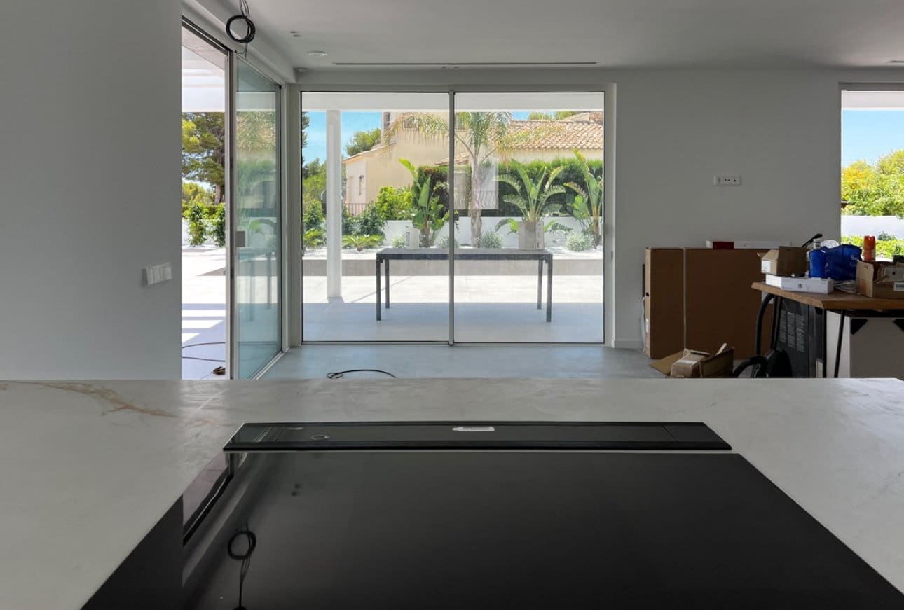 5 soverom Villa til salgs i Moraira med svømmebasseng - € 2 400 000 (Ref: 9929801)
