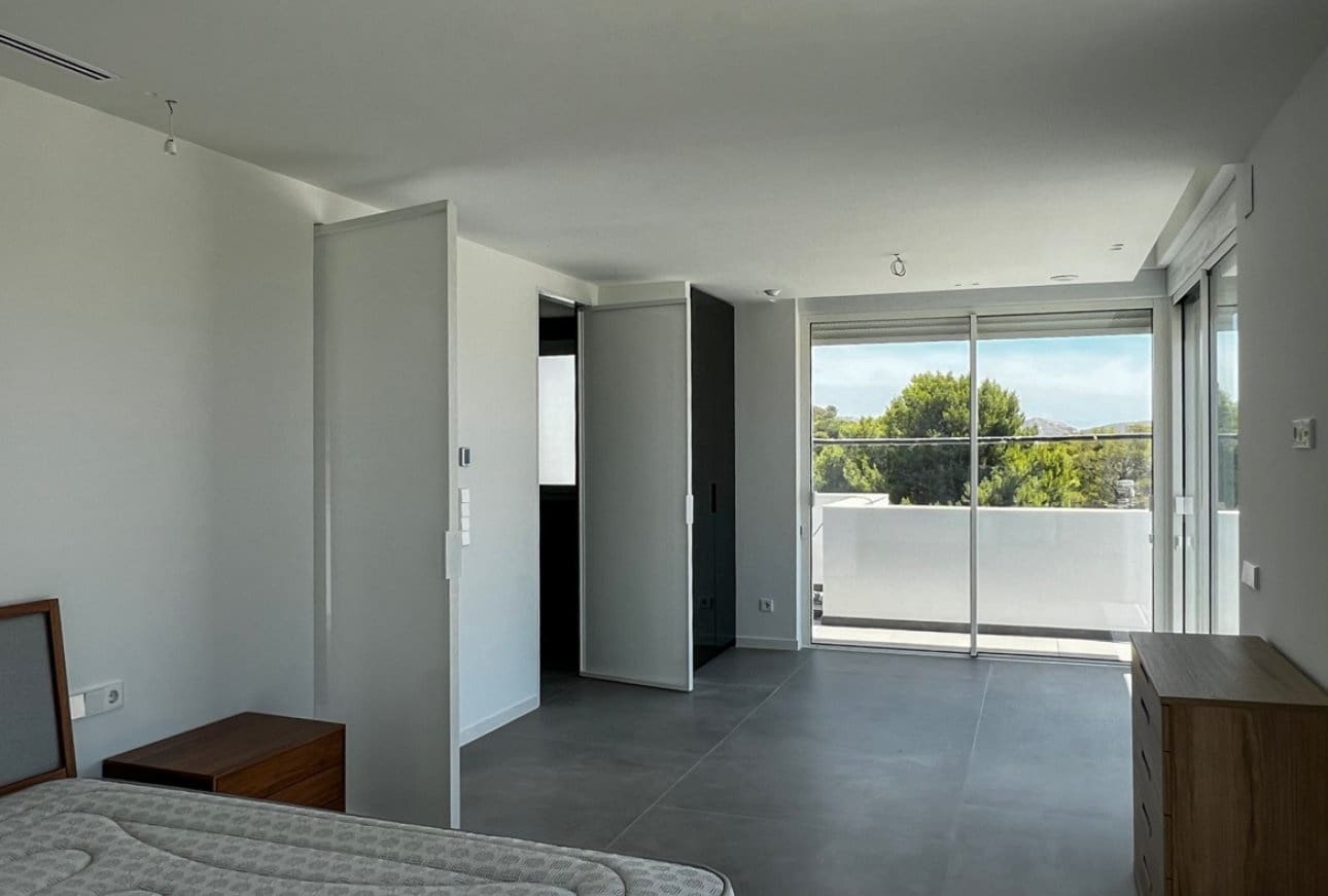 5 soverom Villa til salgs i Moraira med svømmebasseng - € 2 400 000 (Ref: 9929801)