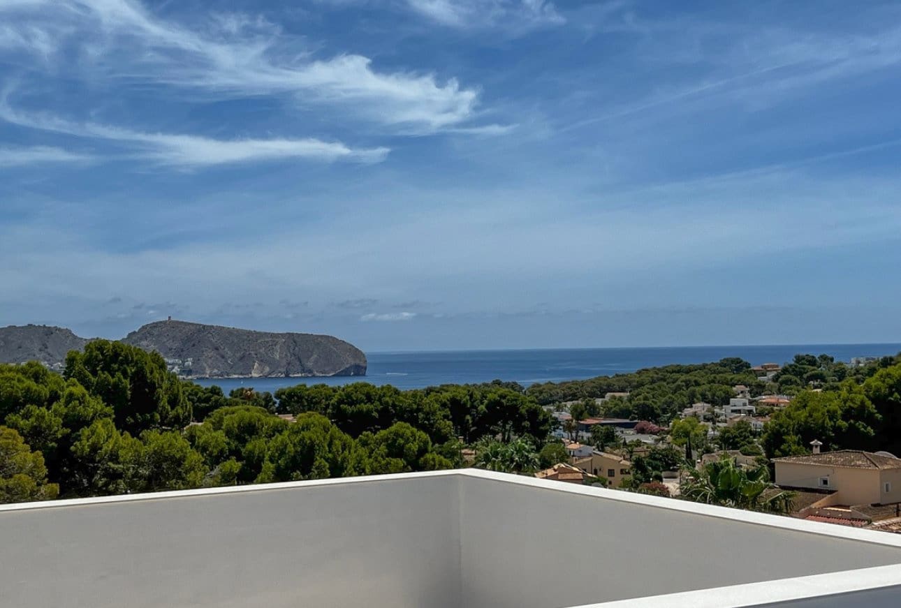 5 soverom Villa til salgs i Moraira med svømmebasseng - € 2 400 000 (Ref: 9929801)