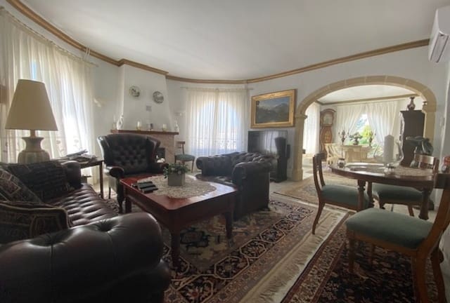4 soverom Villa til salgs i Cumbre del Sol, Benitachell / Benitatxell med svømmebasseng garasje - € 1 050 000 (Ref: 9932208)