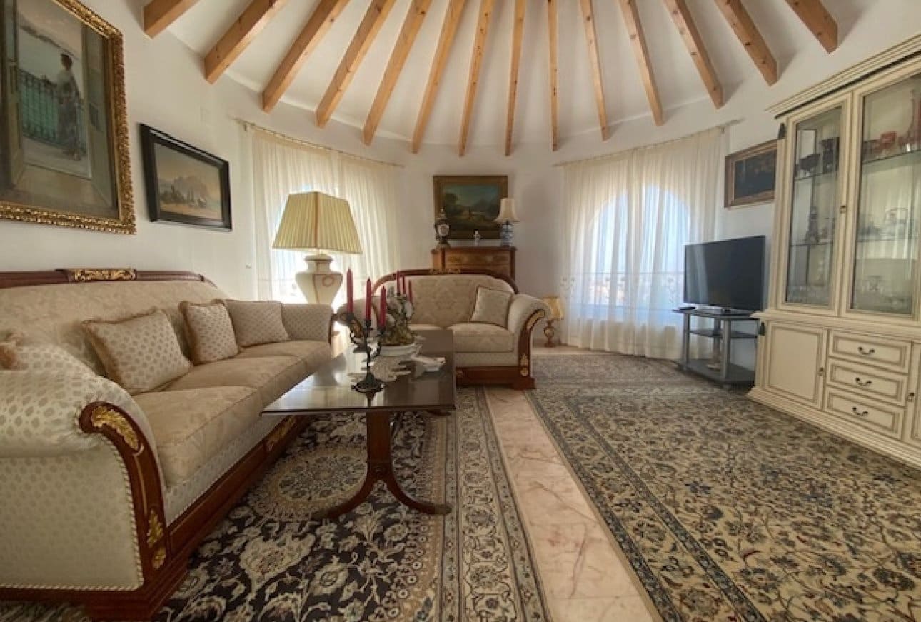 4 bedroom Villa for sale in Cumbre del Sol with pool garage - € 1,050,000 (Ref: 9932208)