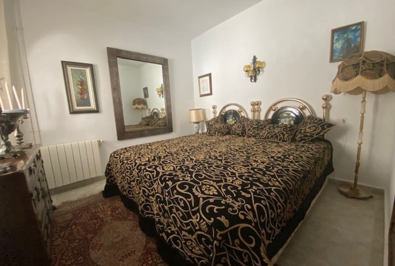 4 bedroom Villa for sale in Cumbre del Sol with pool garage - € 1,050,000 (Ref: 9932208)