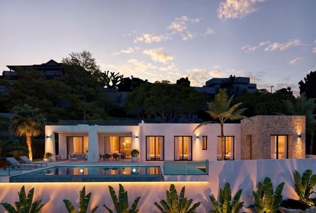 4 soverom Villa til salgs i Calpe / Calp med svømmebasseng - € 1 750 000 (Ref: 9939049)