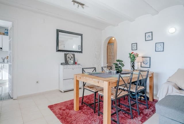 2 soverom Villa til salgs i Moraira, Teulada-Moraira med svømmebasseng - € 550 000 (Ref: 9939050)