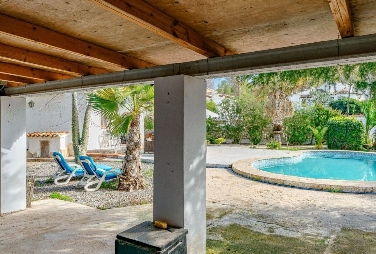 2 soverom Villa til salgs i Moraira med svømmebasseng - € 550 000 (Ref: 9939050)