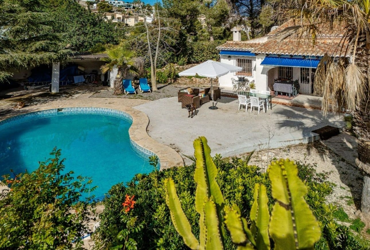 2 soverom Villa til salgs i Moraira med svømmebasseng - € 550 000 (Ref: 9939050)