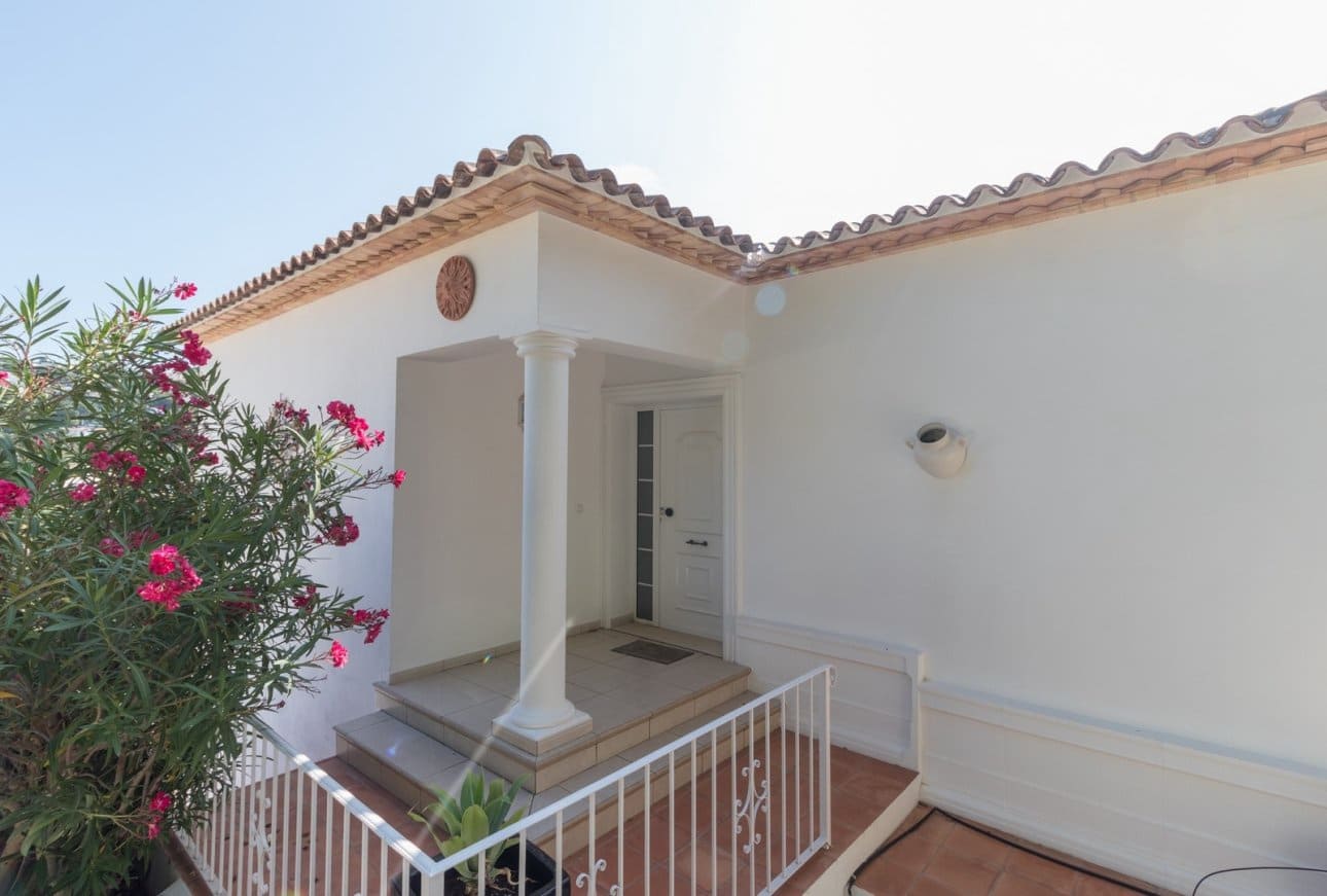 5 soveværelse Villa til salg i Benissa - € 950.000 (Ref: 9939051)