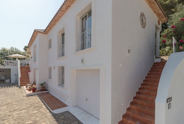5 soveværelse Villa til salg i Benissa - € 950.000 (Ref: 9939051)