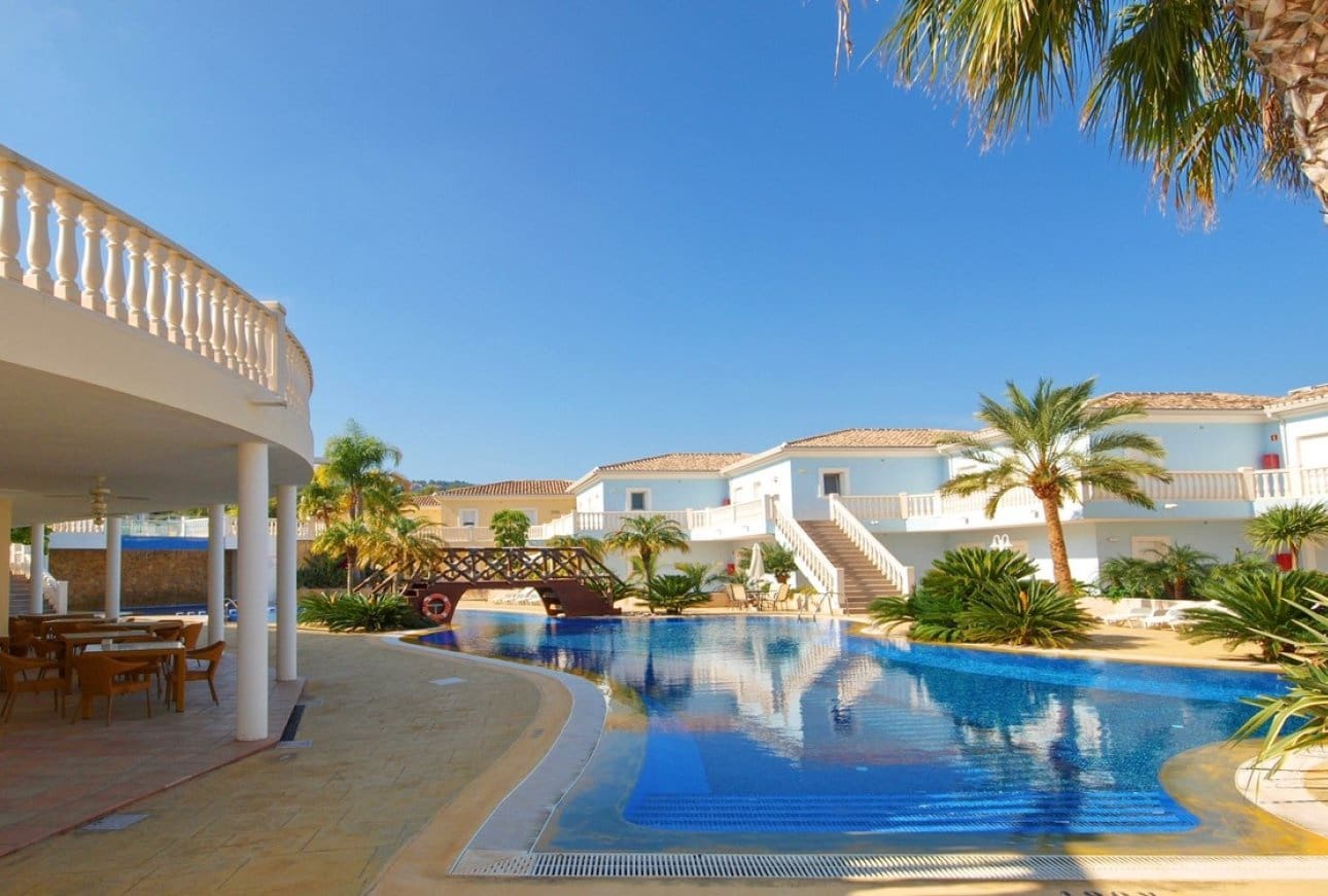 1 soveværelse Lejlighed til salg i Benissa med swimmingpool - € 249.500 (Ref: 9939052)