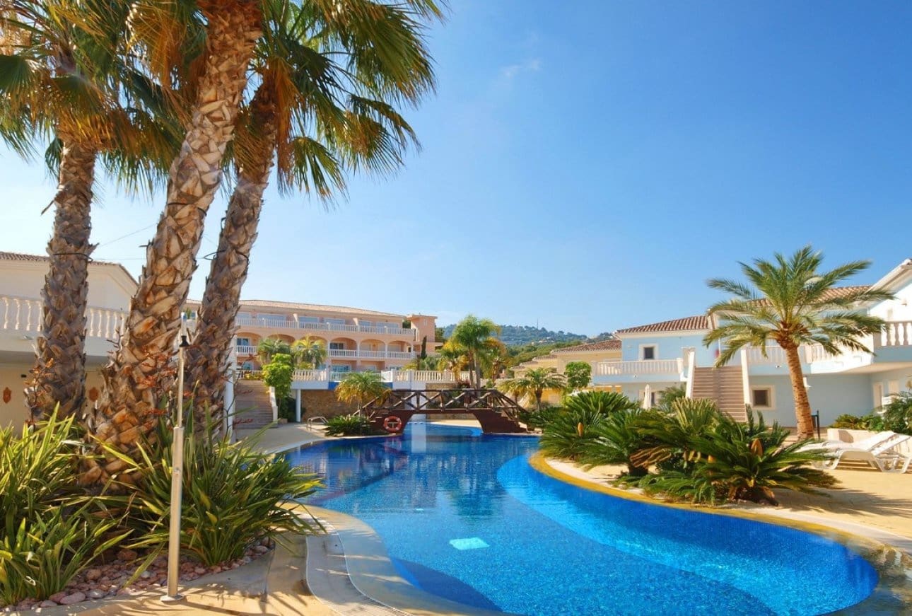 1 soveværelse Lejlighed til salg i Benissa med swimmingpool - € 249.500 (Ref: 9939052)