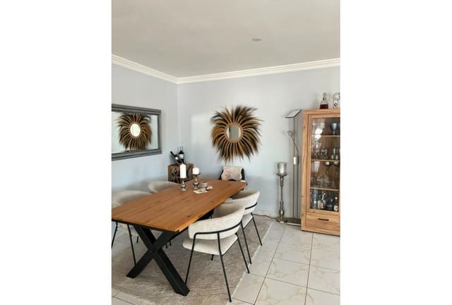 3 soverom Villa til salgs i Moraira, Teulada-Moraira med svømmebasseng garasje - € 795 000 (Ref: 9946762)