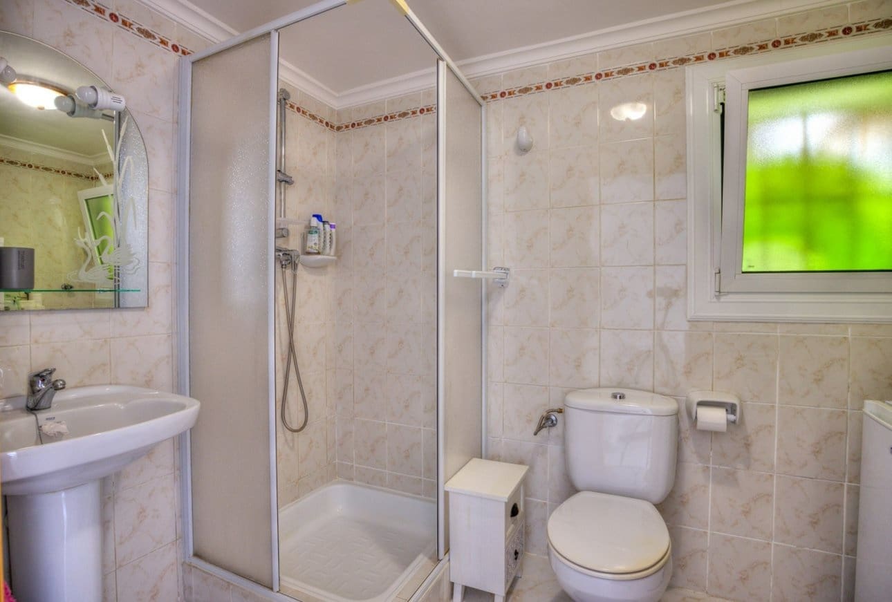 3 bedroom Villa for sale in Moraira with pool garage - € 795,000 (Ref: 9946762)
