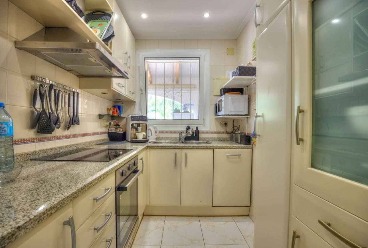 3 bedroom Villa for sale in Moraira with pool garage - € 795,000 (Ref: 9946762)