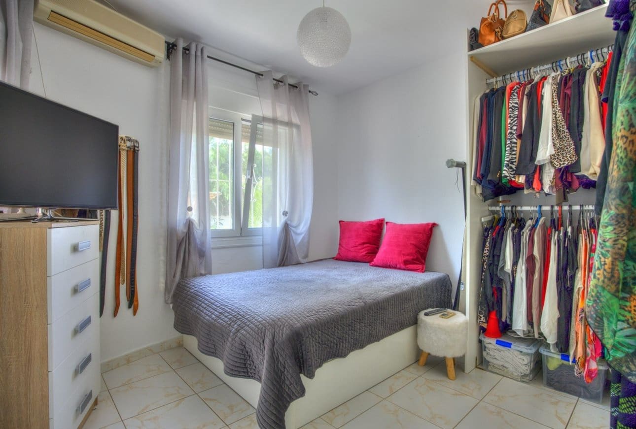 3 bedroom Villa for sale in Moraira with pool garage - € 795,000 (Ref: 9946762)