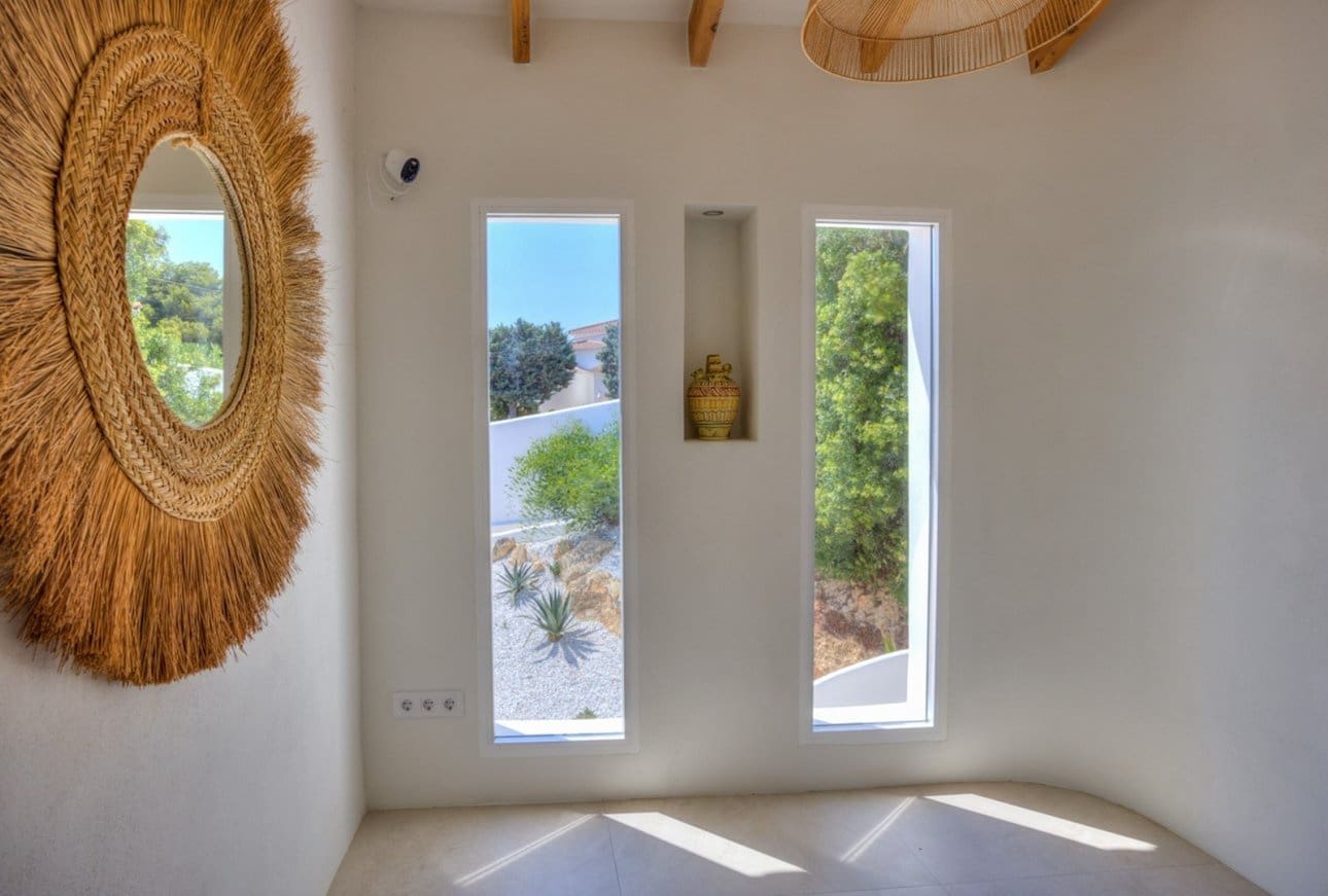 5 soverom Villa til salgs i Moraira med svømmebasseng garasje - € 1 389 000 (Ref: 9953125)