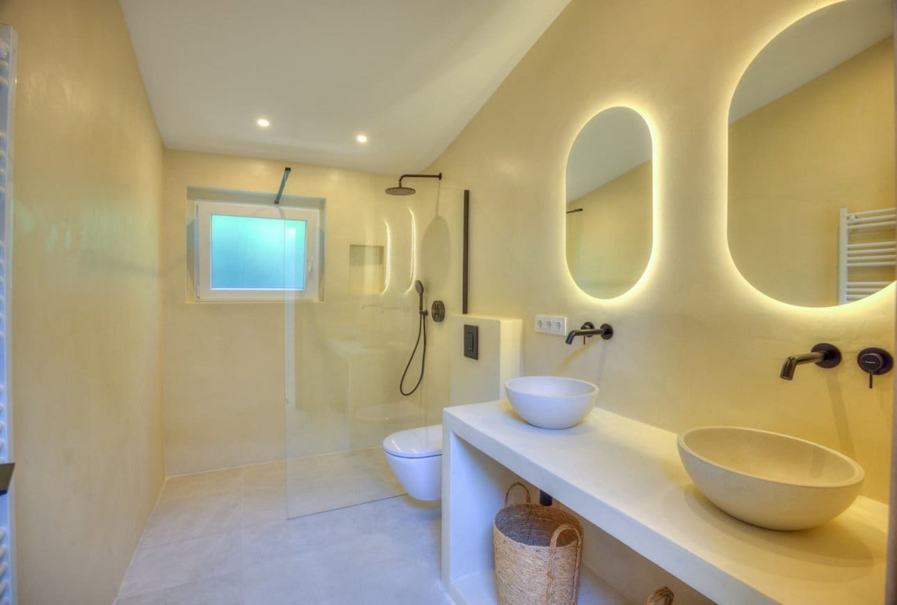 5 soverom Villa til salgs i Moraira med svømmebasseng garasje - € 1 389 000 (Ref: 9953125)