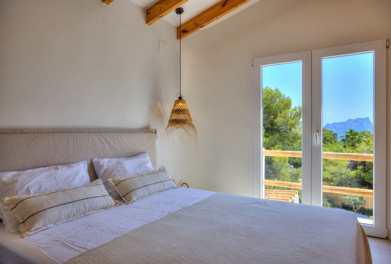 5 soverom Villa til salgs i Moraira med svømmebasseng garasje - € 1 389 000 (Ref: 9953125)