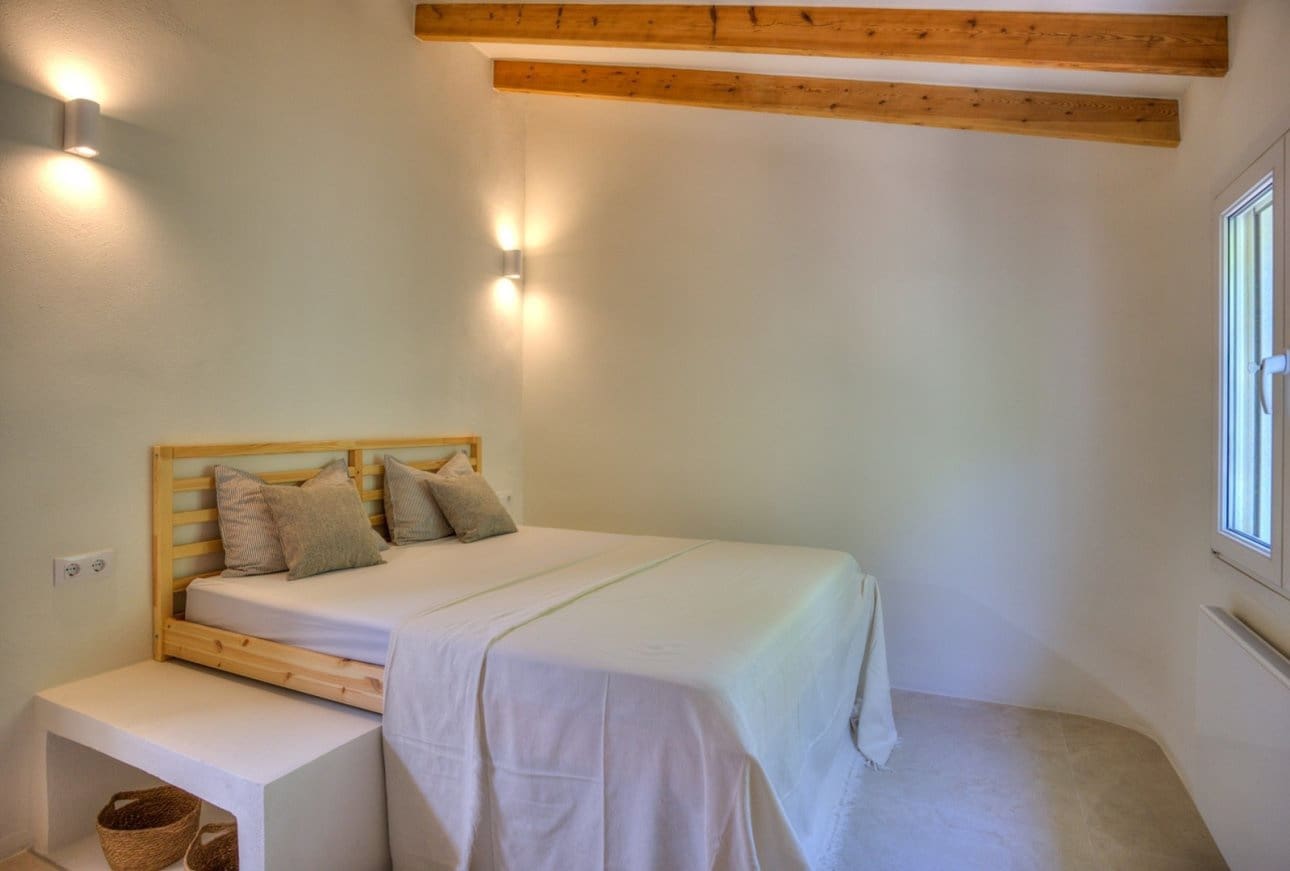 5 soverom Villa til salgs i Moraira med svømmebasseng garasje - € 1 389 000 (Ref: 9953125)