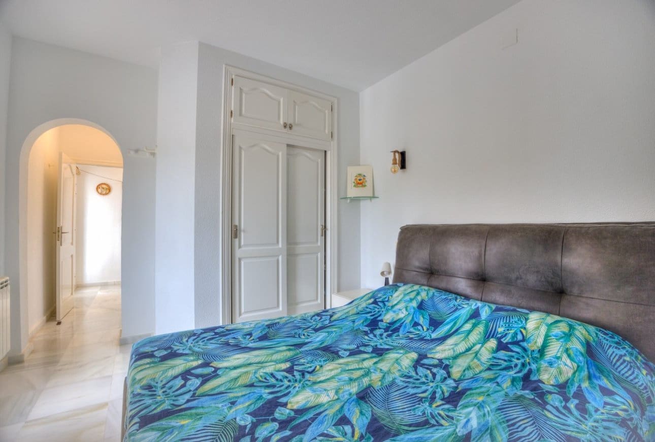 3 sovrum Villa till salu i Cumbre del Sol med pool - 830 000 € (Ref: 9977991)
