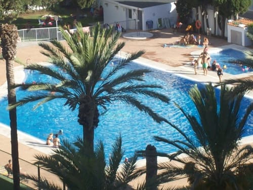 Beach Apartment for holiday rental in Torre del Mar with pool - € 350 (Ref: 7446001)