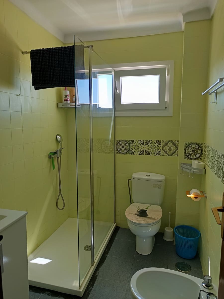 Beach Apartment for holiday rental in Torre del Mar with pool - € 350 (Ref: 7446001)