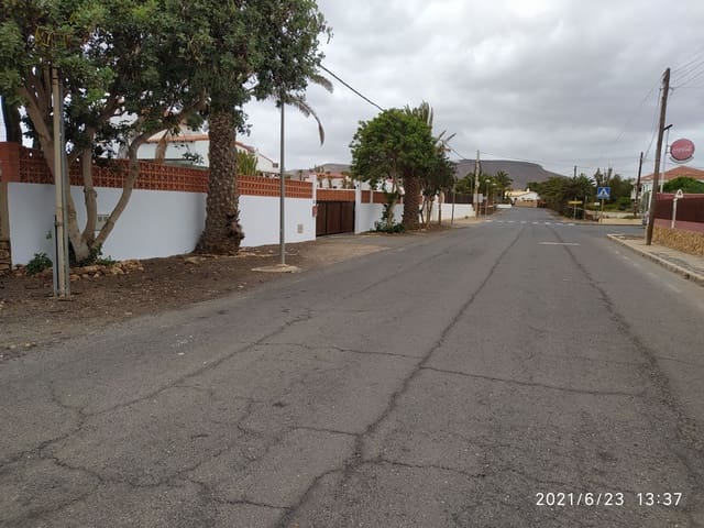 Byggetomt til salgs i Triquivijate, Antigua - € 65 000 (Ref: 9956573)