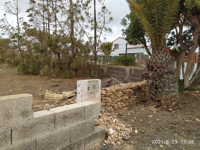 Byggetomt til salgs i Triquivijate, Antigua - € 65 000 (Ref: 9956573)