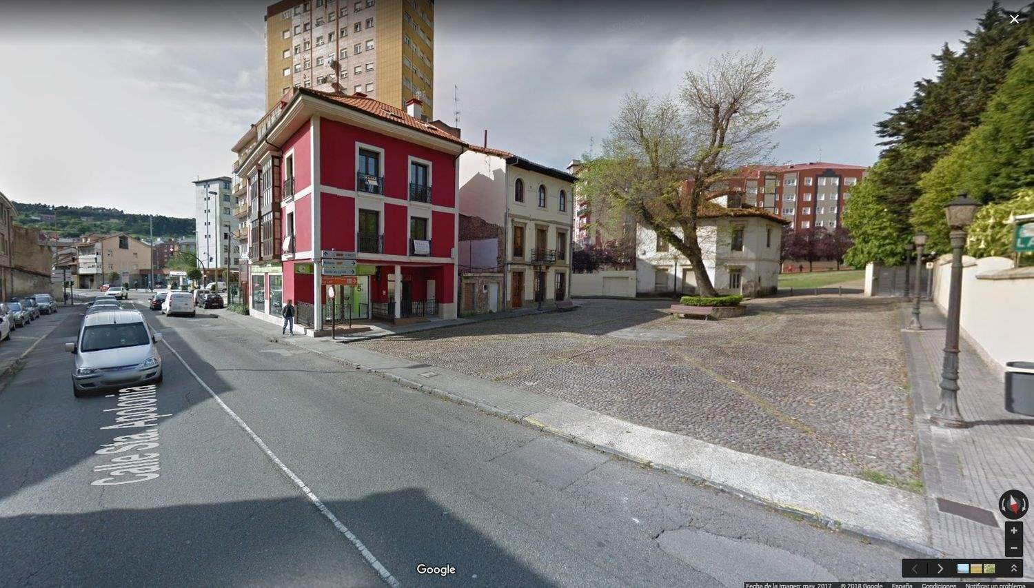 Grunde uden byggetilladelser til salg i Aviles - € 32.000 (Ref: 4040008)