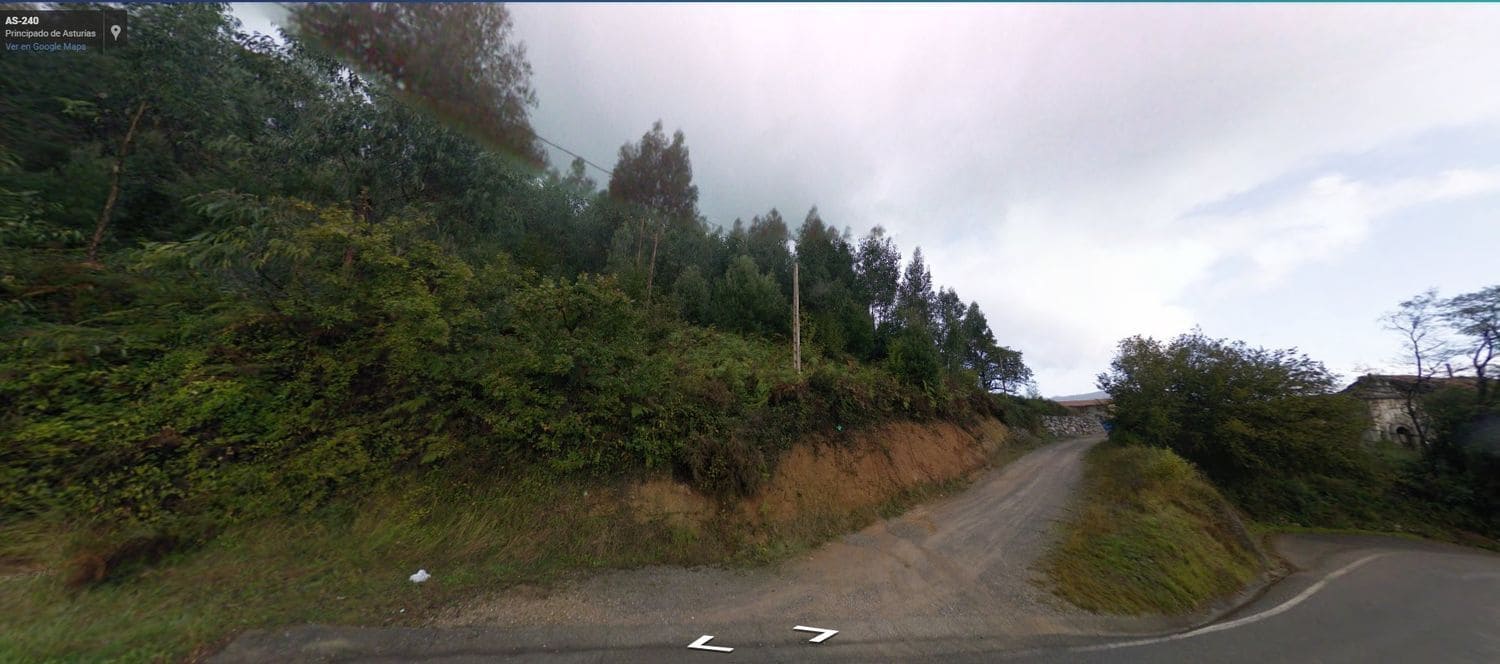 Ubebygd land til salgs i Llanera - € 65 000 (Ref: 4102914)